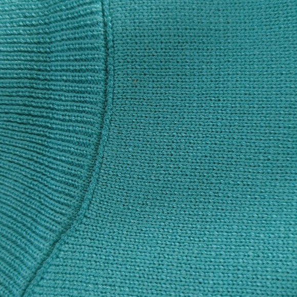 NWT Mock Neck Long Sleeve Sweater - Picture 2 of 3